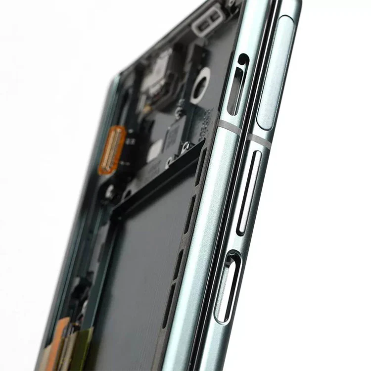Piegare 3 schermi LCD