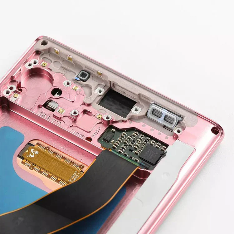 Nota 10 schermi LCD